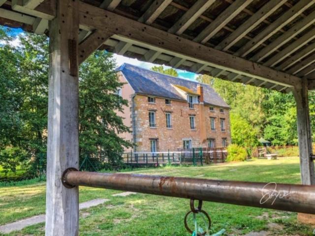 Bed and Breakfast Le Moulin Bleu Saint Cyr-sous-Dourdan Exterior foto