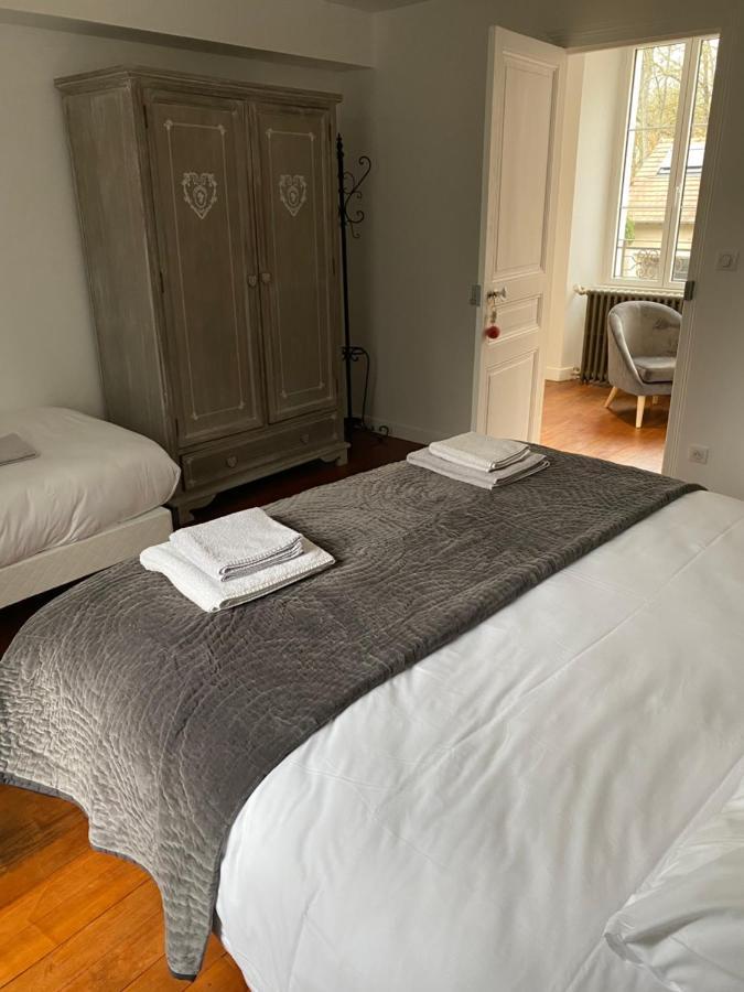 Bed and Breakfast Le Moulin Bleu Saint Cyr-sous-Dourdan Exterior foto