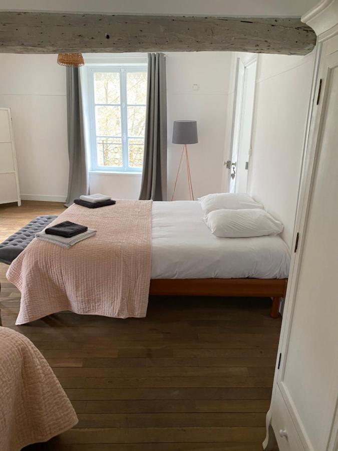 Bed and Breakfast Le Moulin Bleu Saint Cyr-sous-Dourdan Exterior foto